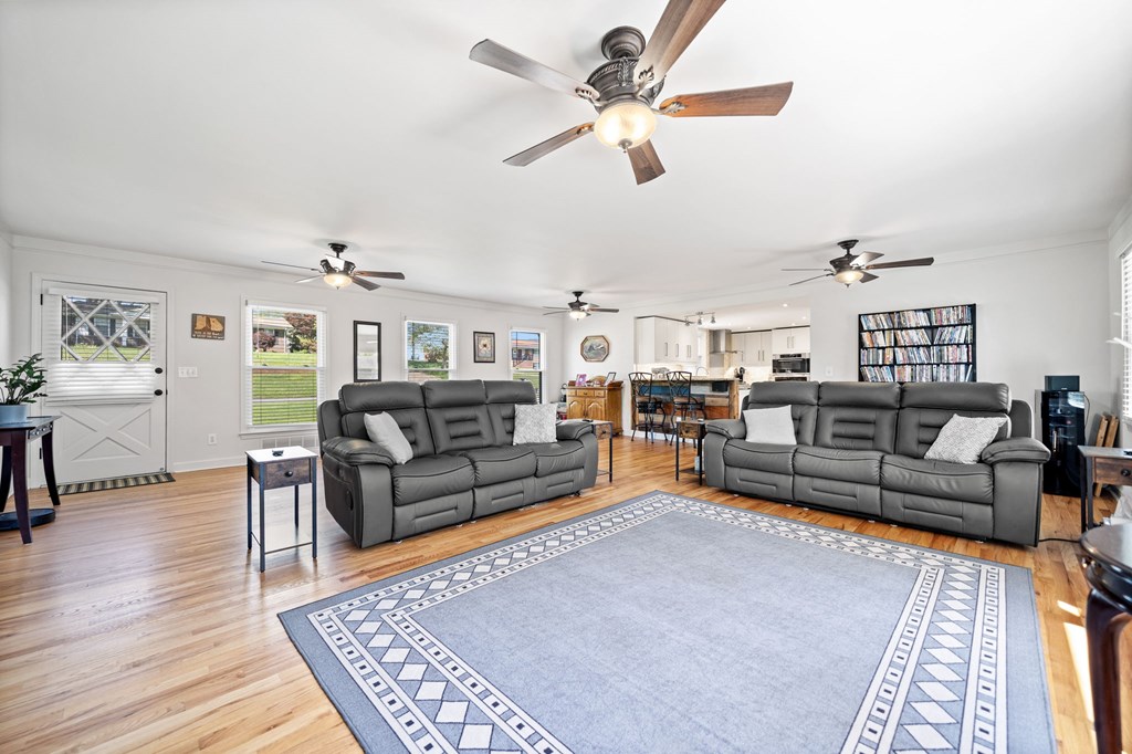 414671 Marietta Residential