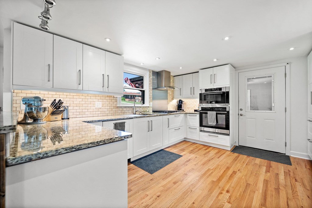 414671 Marietta Residential