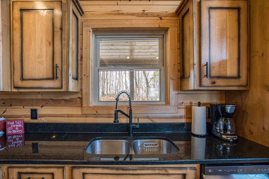 414706 Murphy Residential