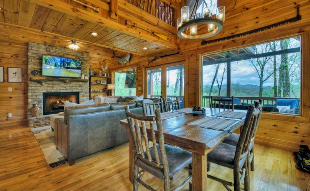 414709 Mineral Bluff Residential