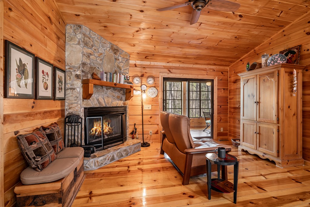 414722 Cherry Log Residential