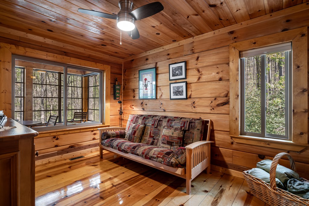 414722 Cherry Log Residential