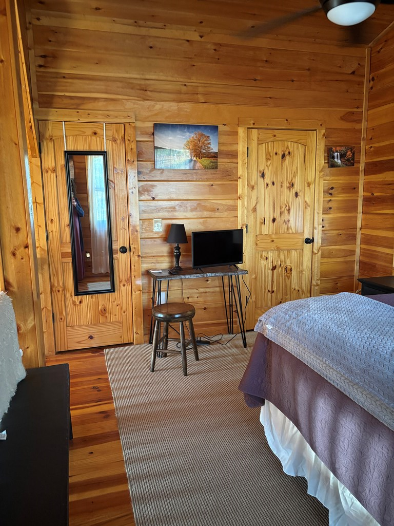 414725 Murphy Residential