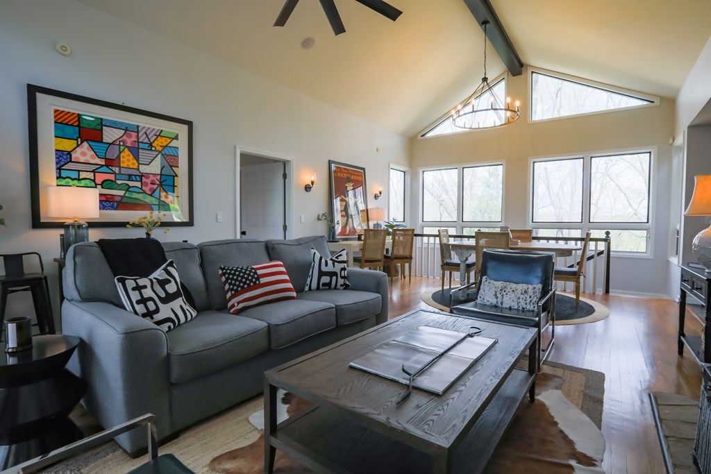 414740 Mineral Bluff Residential