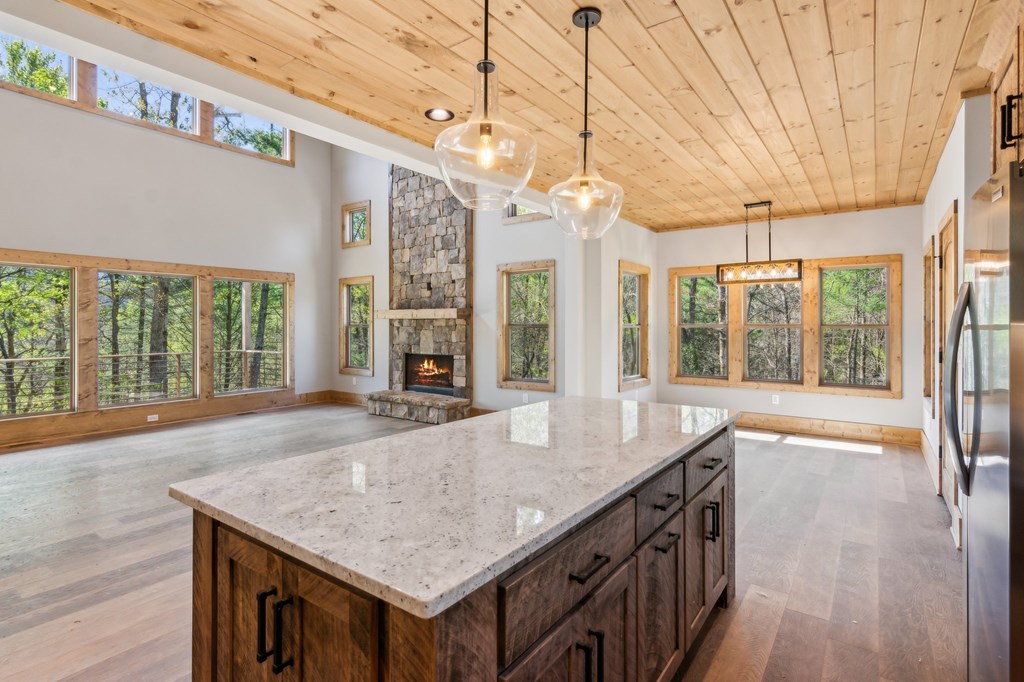 414750 Ellijay Residential