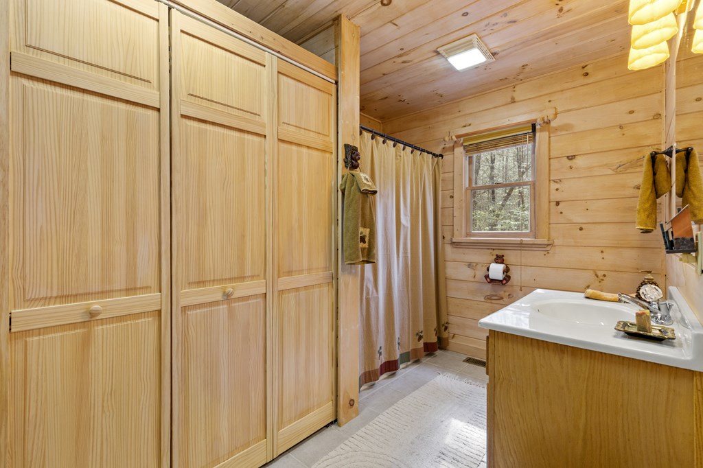 414757 Suches Residential