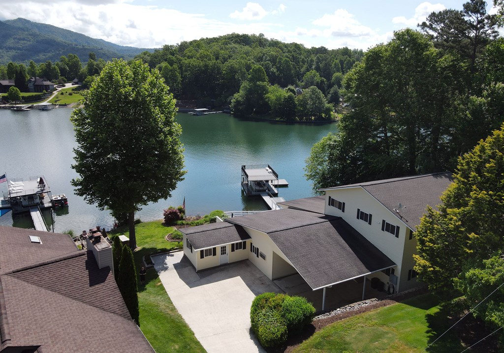 414768 Hayesville Residential