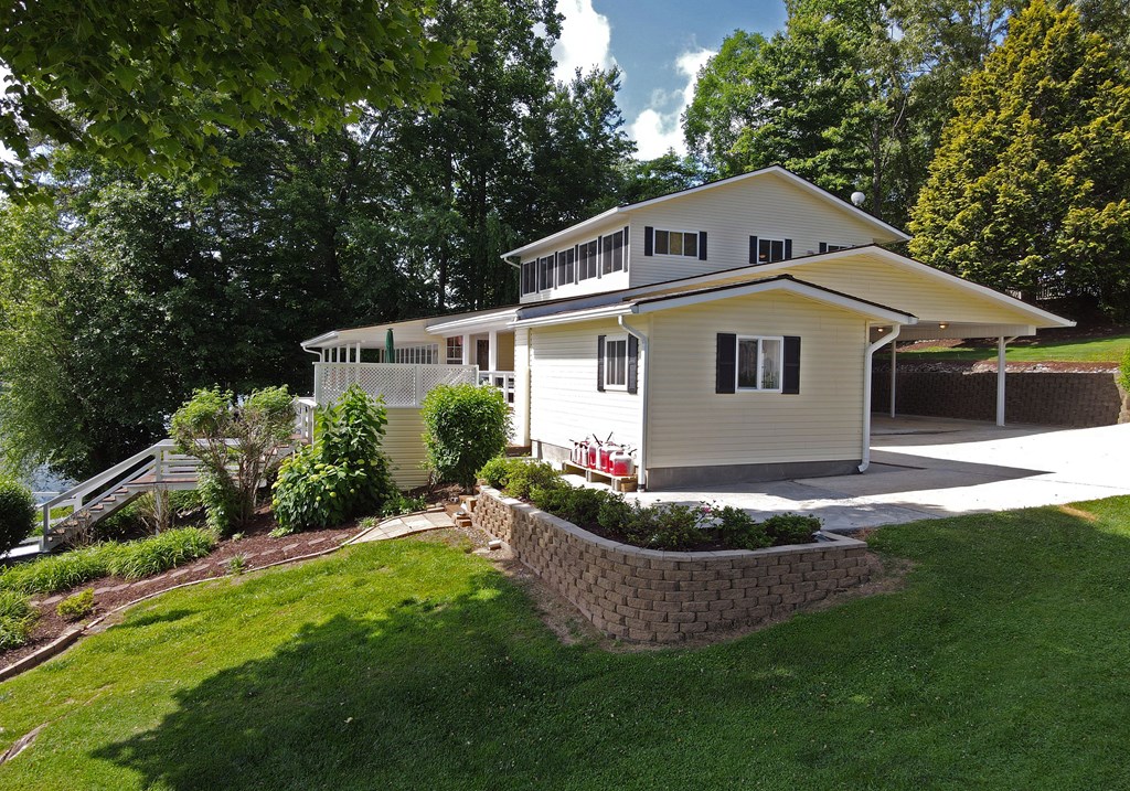 414768 Hayesville Residential