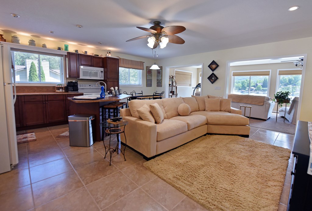 414768 Hayesville Residential