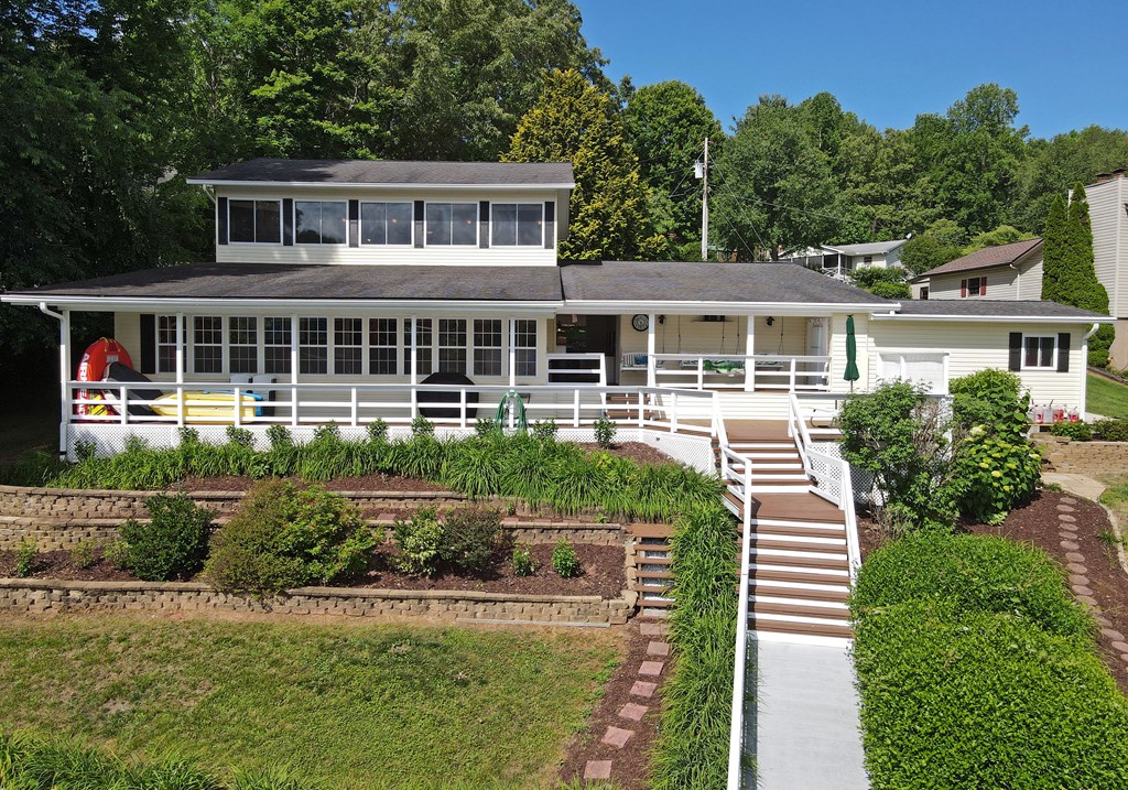 414768 Hayesville Residential