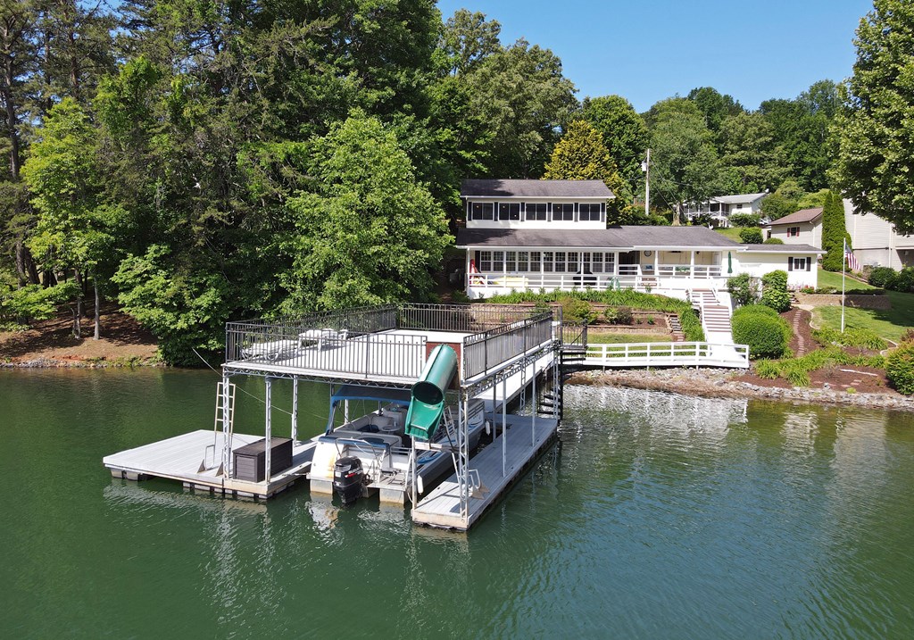 414768 Hayesville Residential