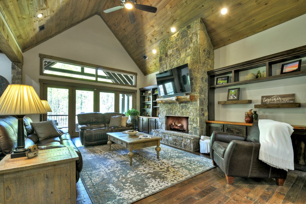 414770 Ellijay Residential
