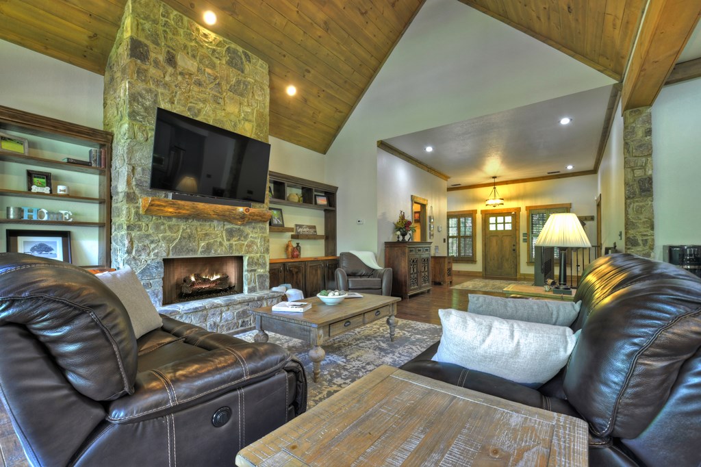 414770 Ellijay Residential