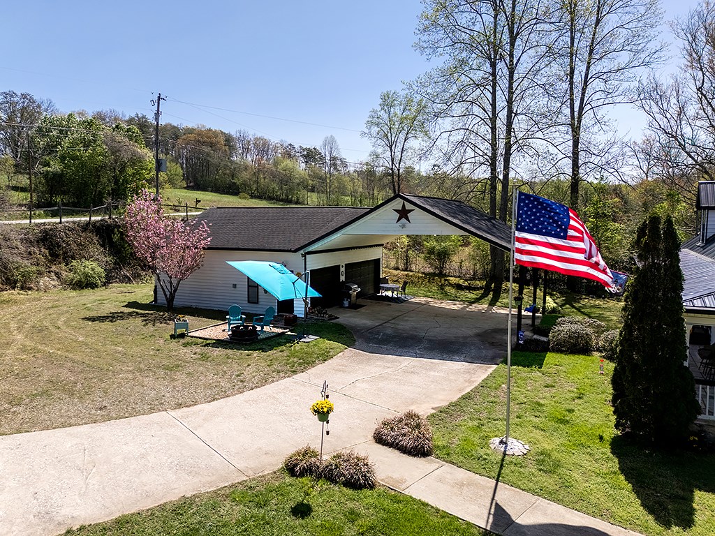 414781 Mineral Bluff Residential