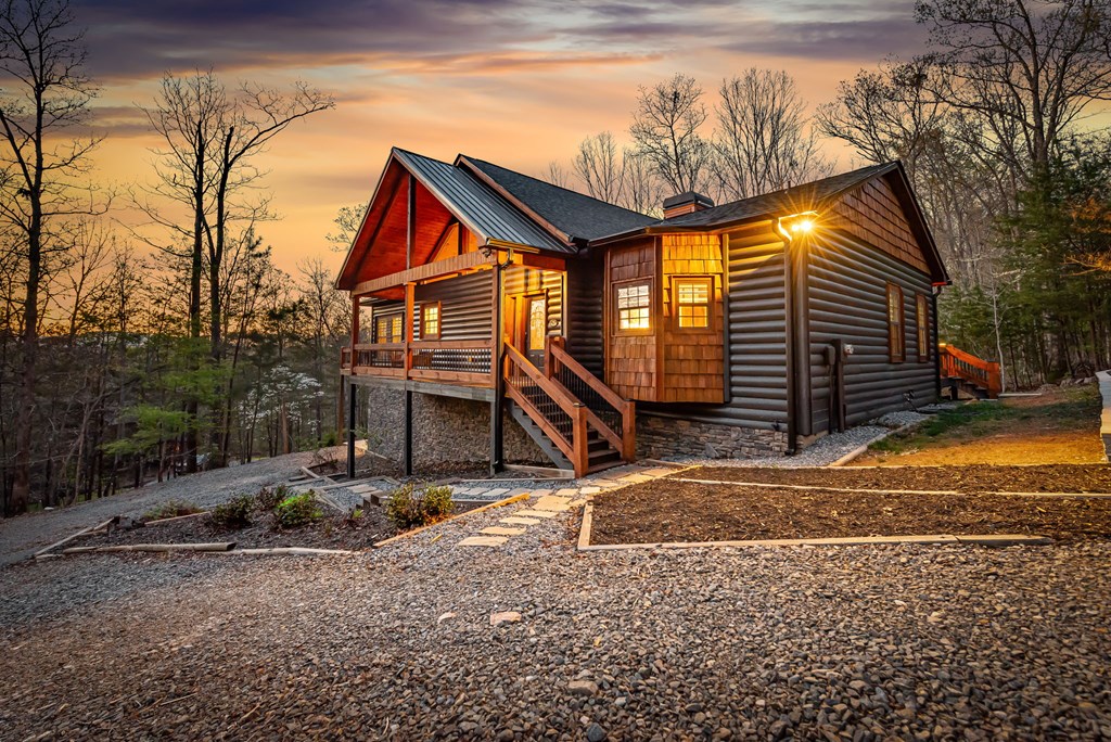 414788 Mineral Bluff Residential