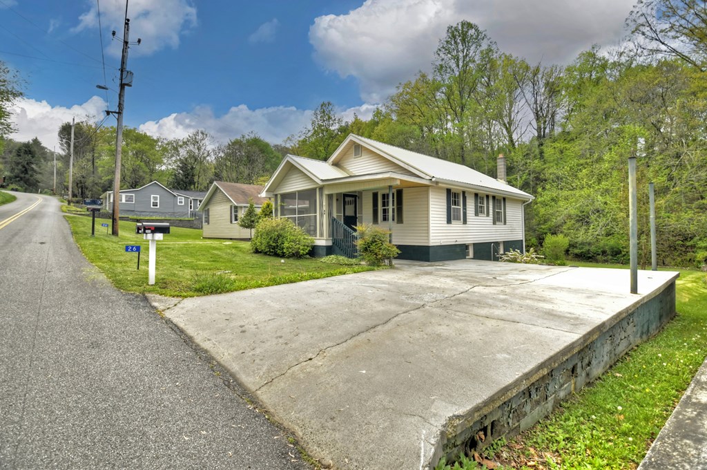 414797 McCaysville Residential