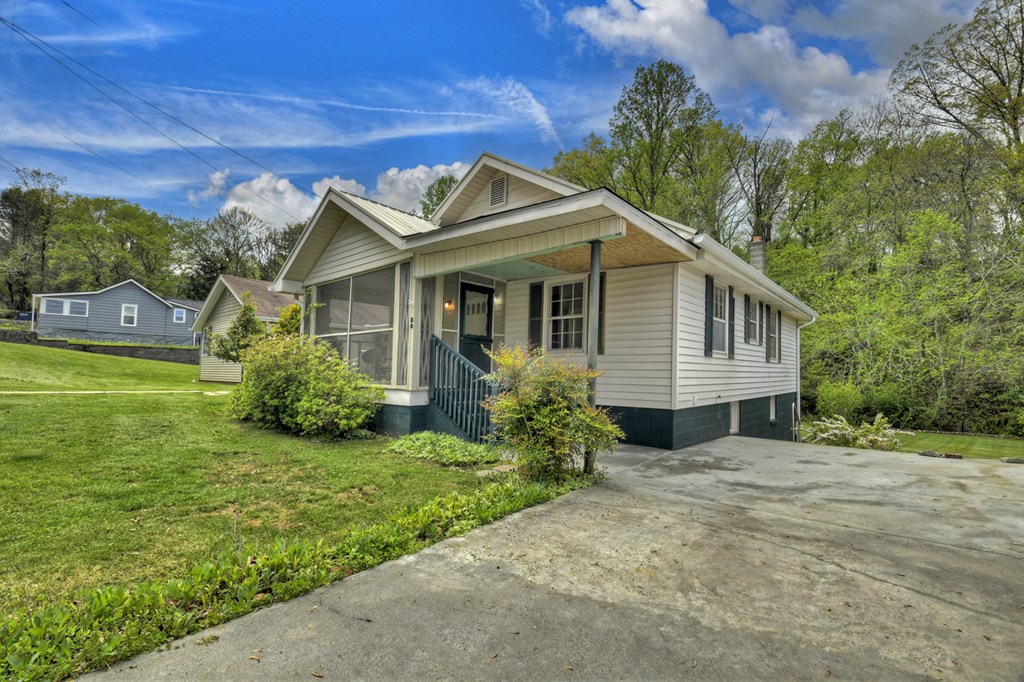 414797 McCaysville Residential