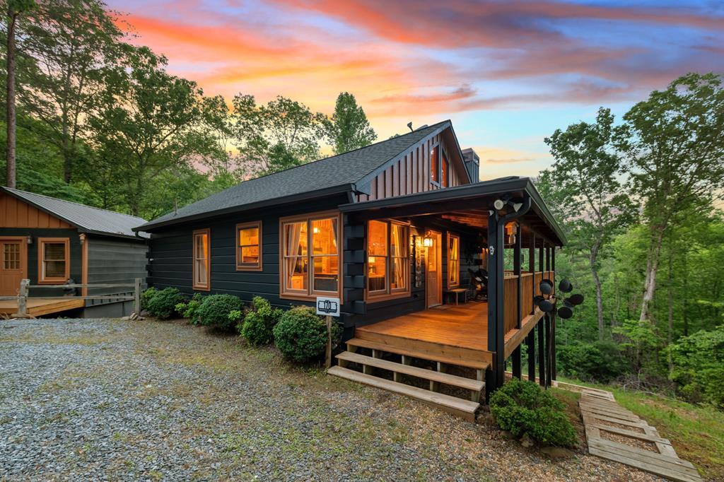 414814 Mineral Bluff Residential