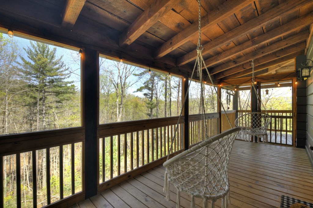 414814 Mineral Bluff Residential