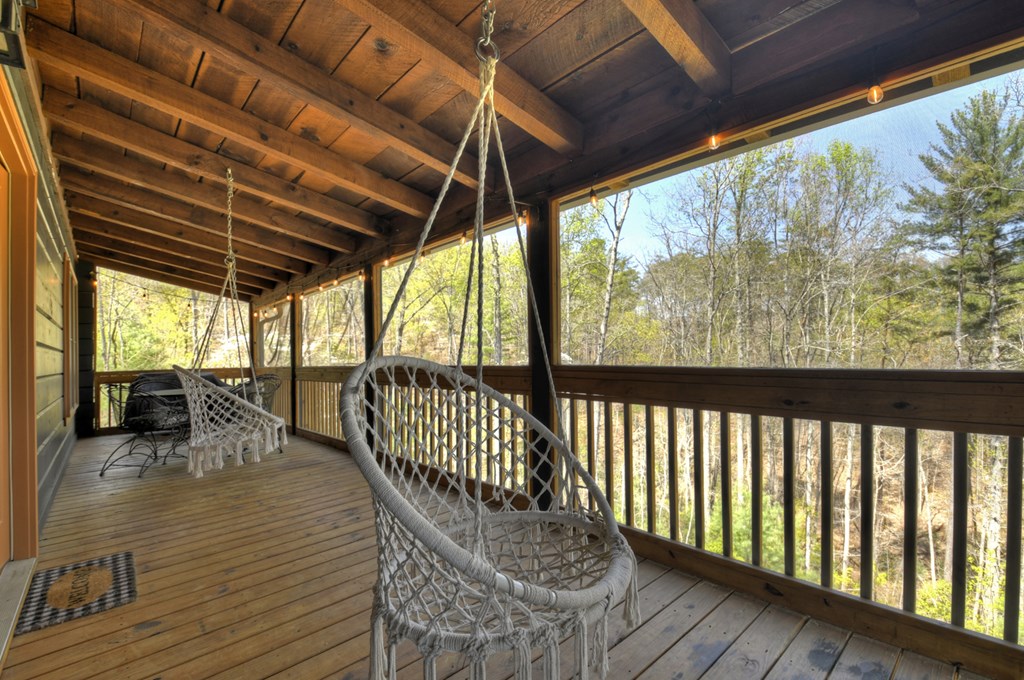 414814 Mineral Bluff Residential