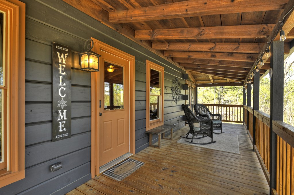 414814 Mineral Bluff Residential