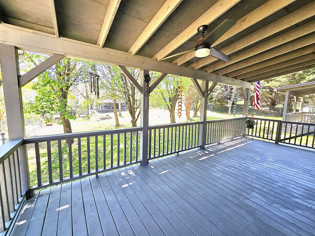 414825 Hayesville Residential