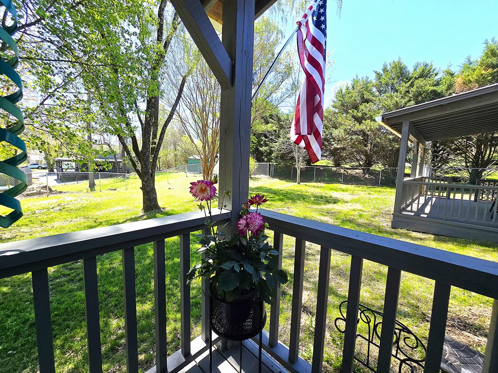 414825 Hayesville Residential