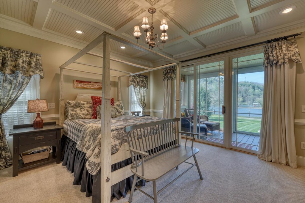 414837 Hiawassee Residential