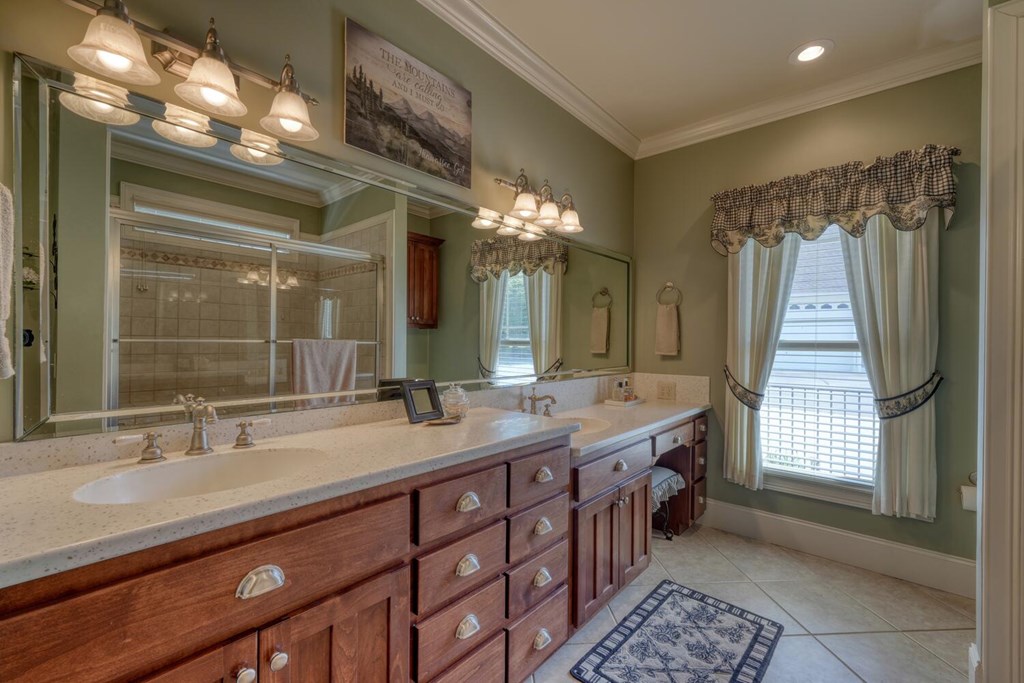 414837 Hiawassee Residential