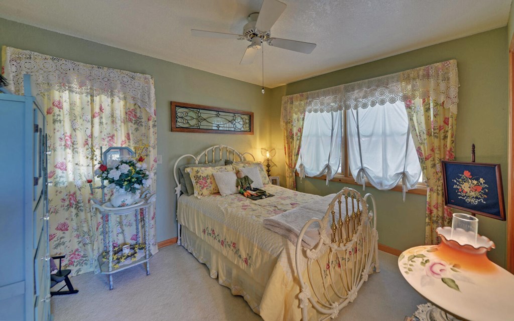 414842 Murphy Residential