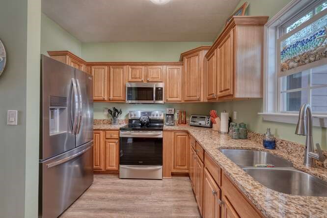 414883 Hiawassee Residential