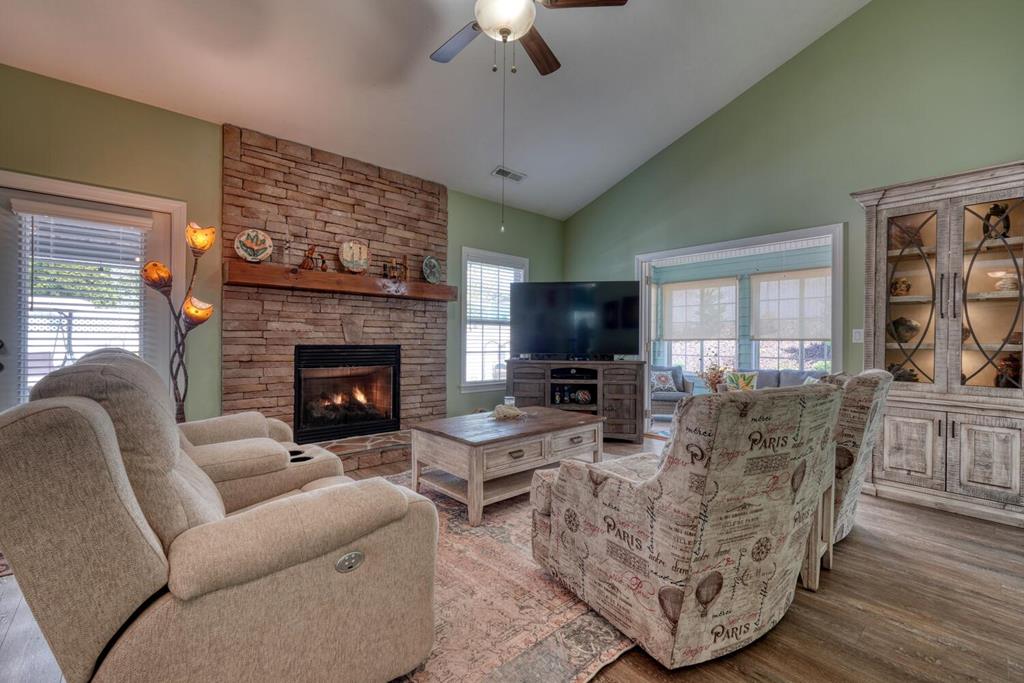 414883 Hiawassee Residential