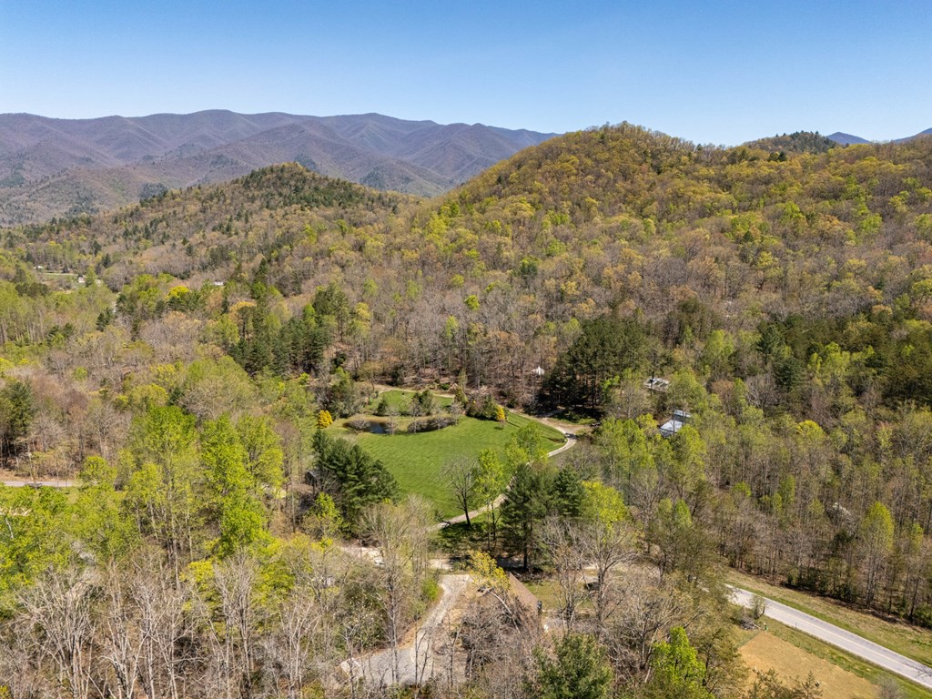 414885 Hayesville Residential