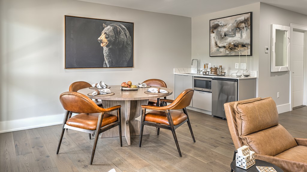 414887 Blue Ridge Condominium
