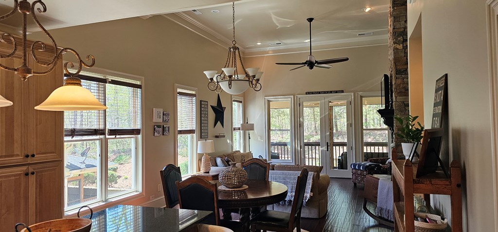 414894 Hayesville Residential