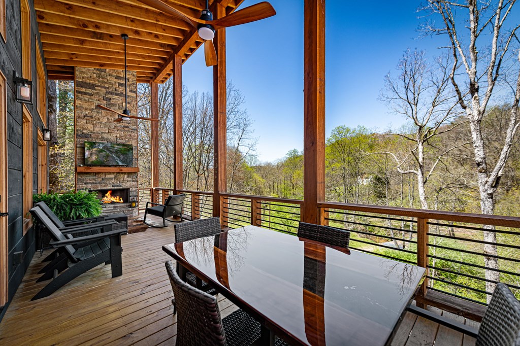 414897 Morganton Residential
