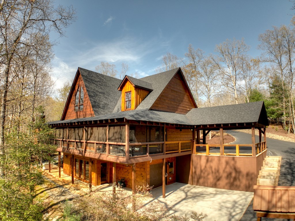 414922 Mineral Bluff Residential