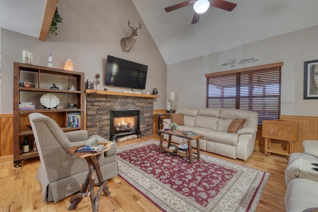 414927 Blairsville Residential