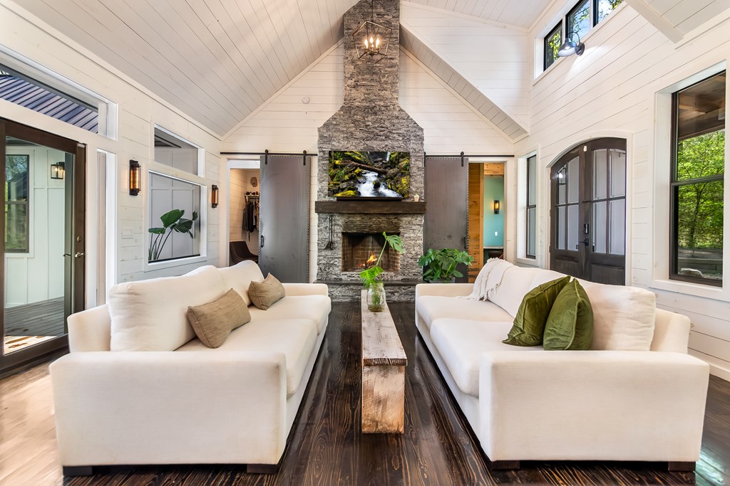 414929 Ellijay Residential