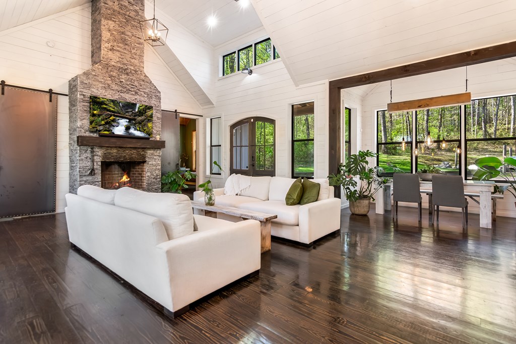 414929 Ellijay Residential