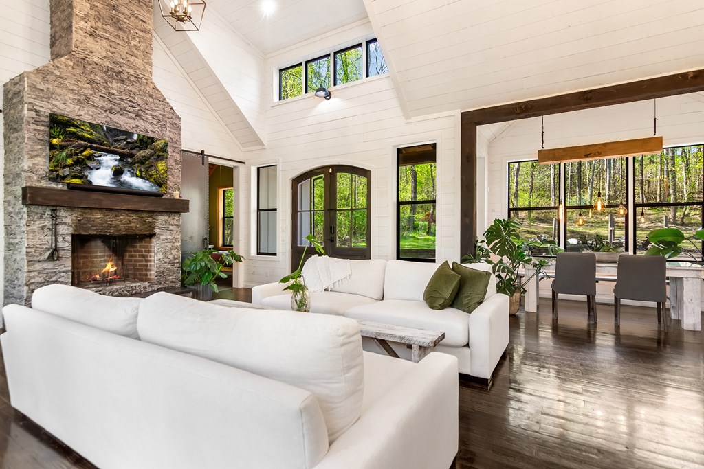 414929 Ellijay Residential