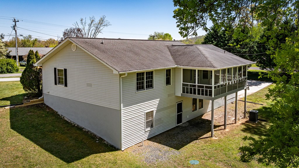 414930 Blue Ridge Residential