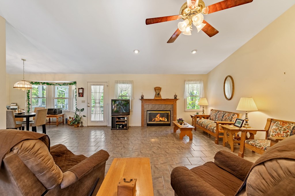414930 Blue Ridge Residential