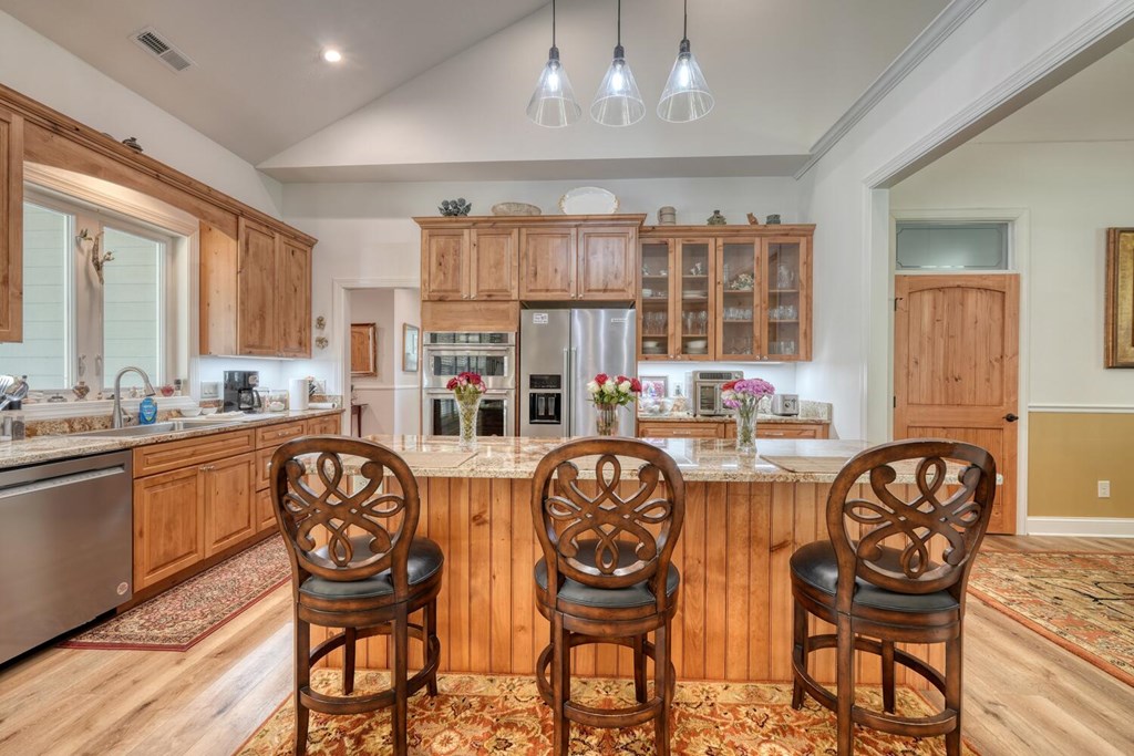 414932 Hayesville Residential
