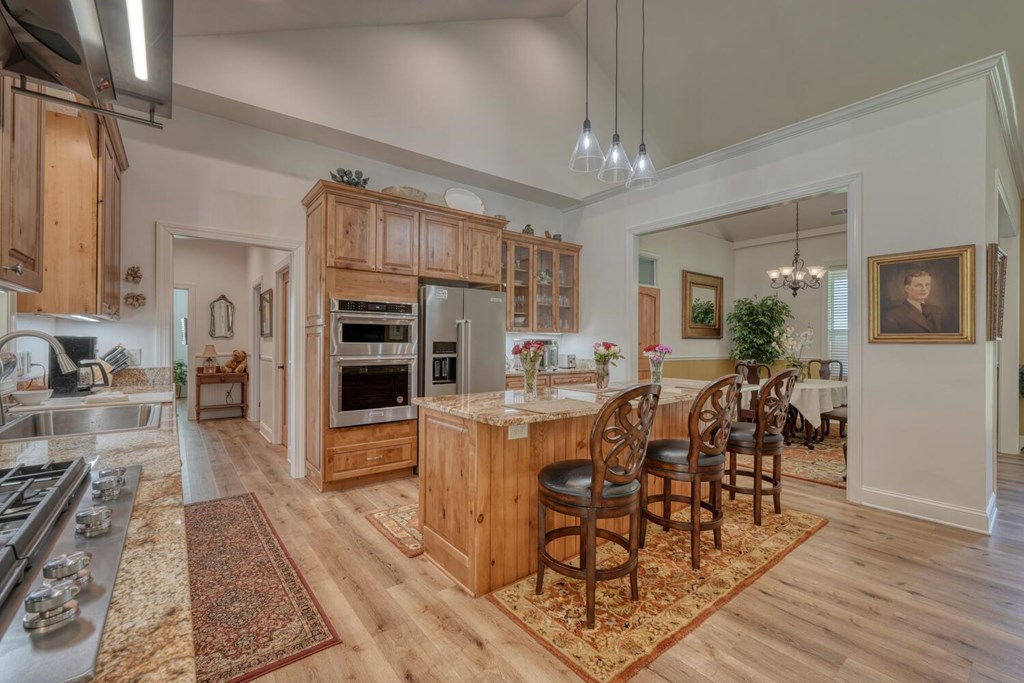 414932 Hayesville Residential