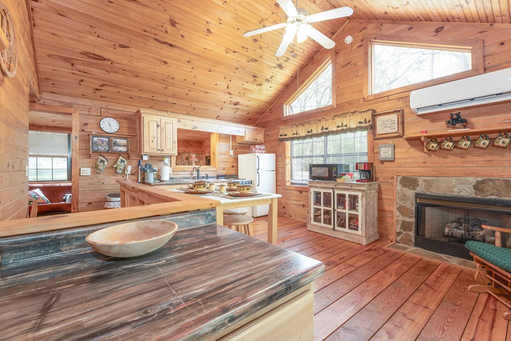 414935 Murphy Residential