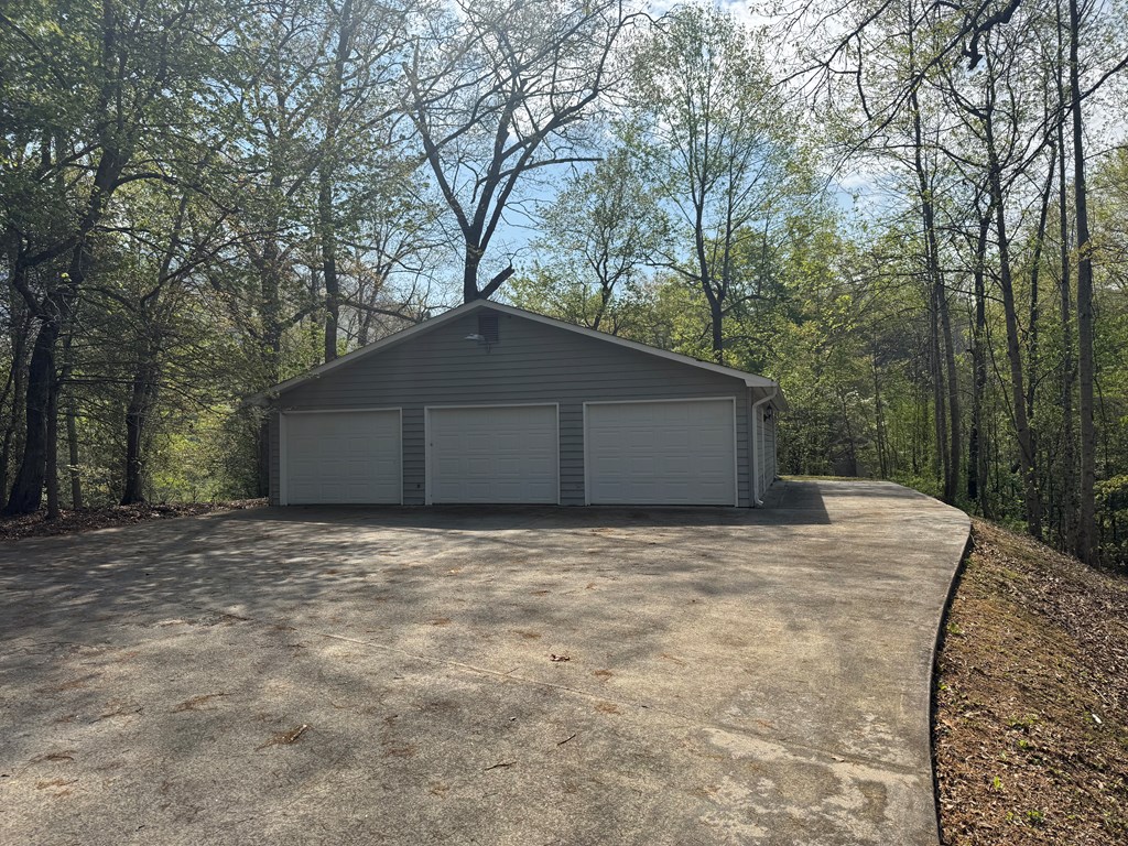 414936 Hiawassee Residential