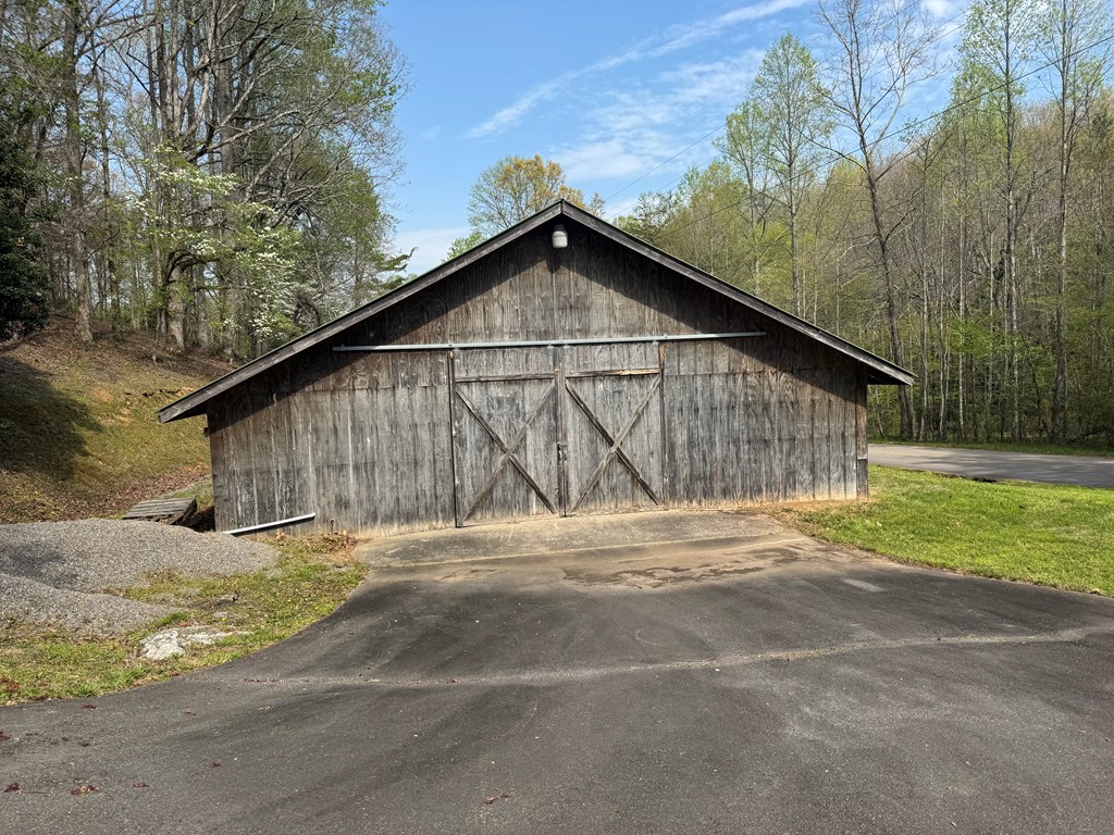 414936 Hiawassee Residential
