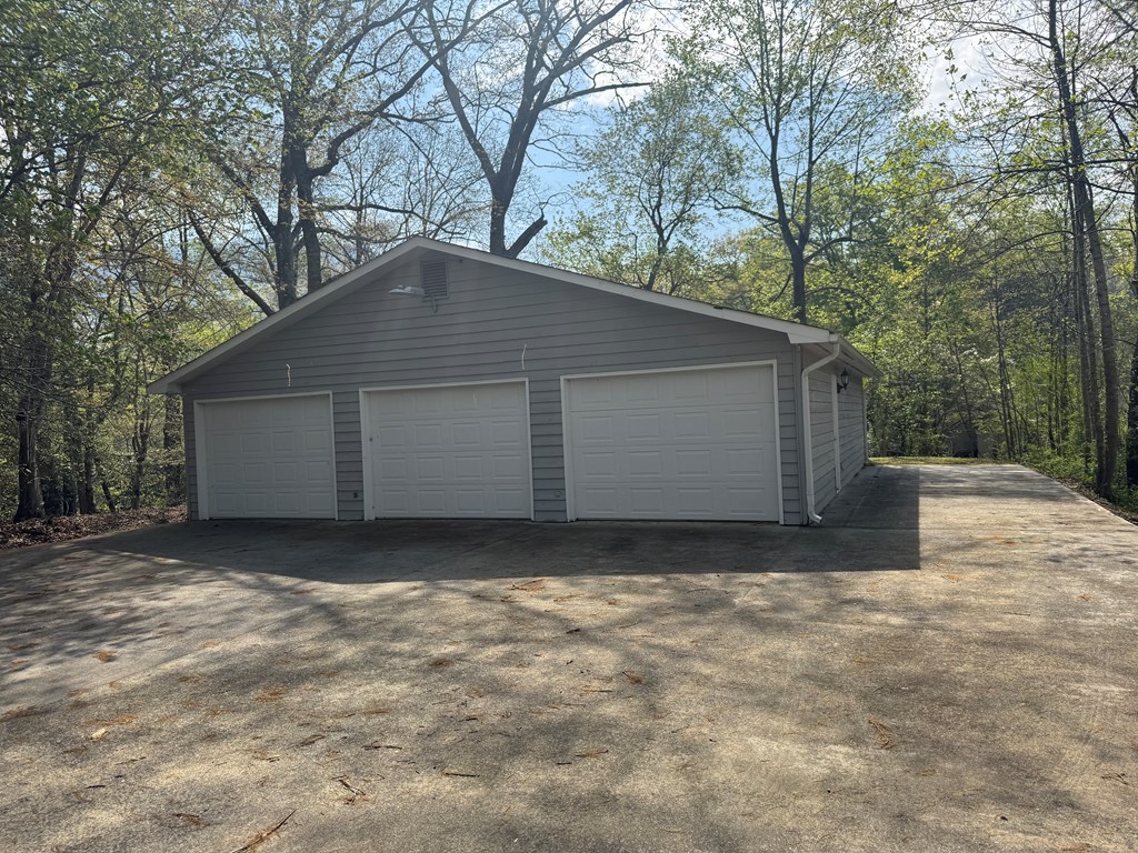 414936 Hiawassee Residential