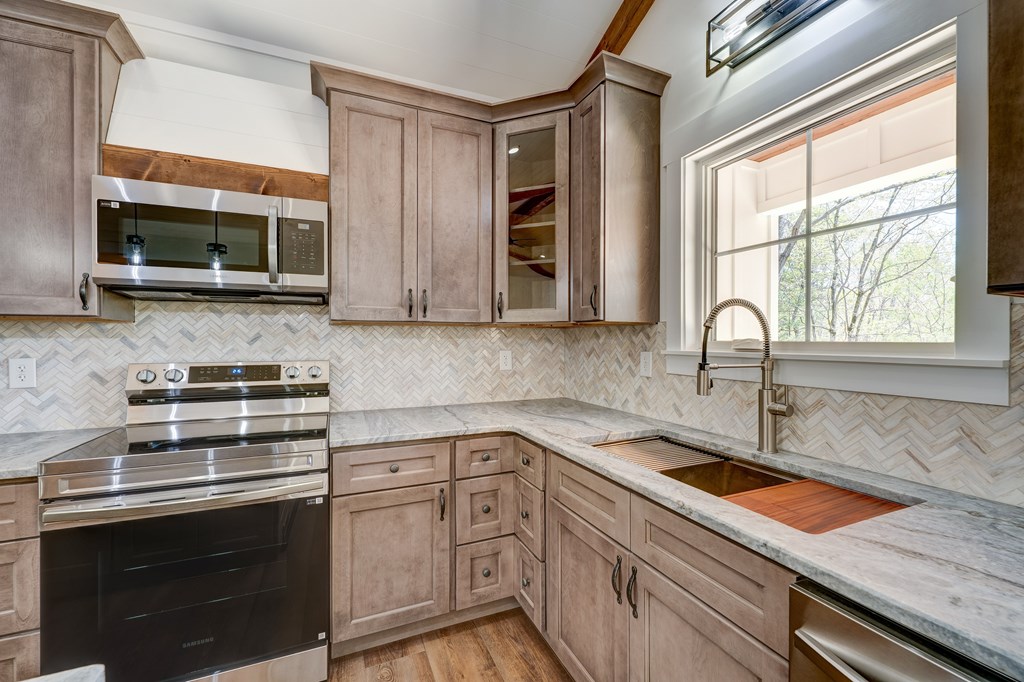414940 Ellijay Residential